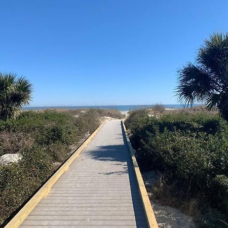 Seaforever-King Bed, Ocean Views With Beach Bikes Hilton Head Island Exterior photo