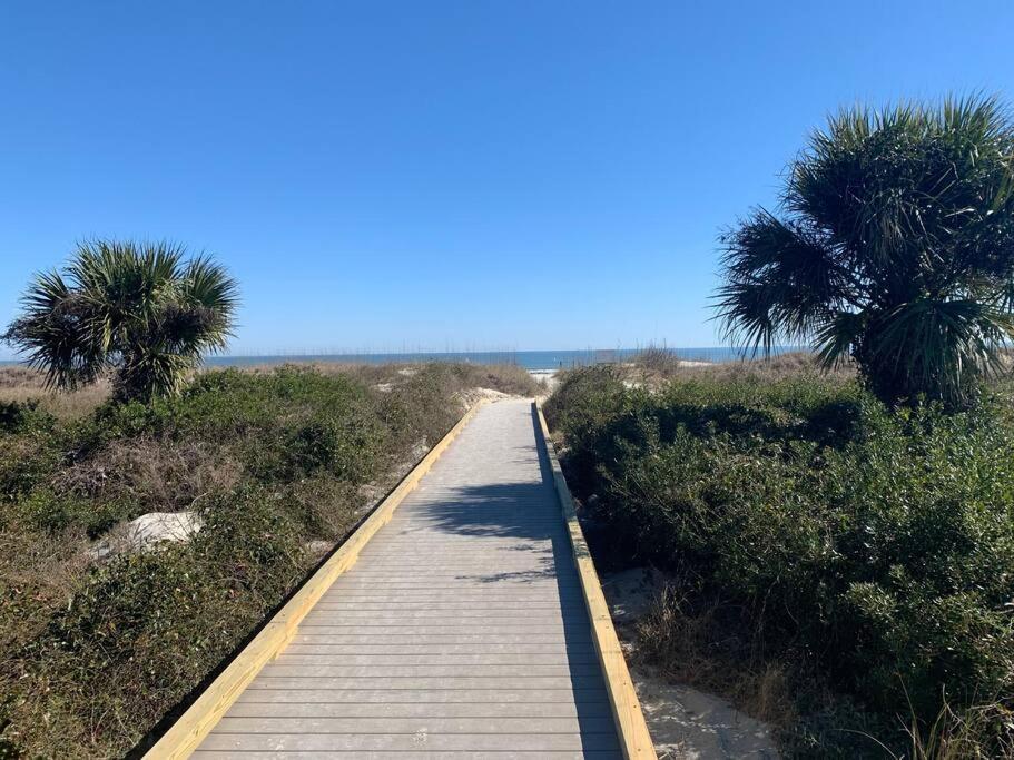 Seaforever-King Bed, Ocean Views With Beach Bikes Hilton Head Island Exterior photo
