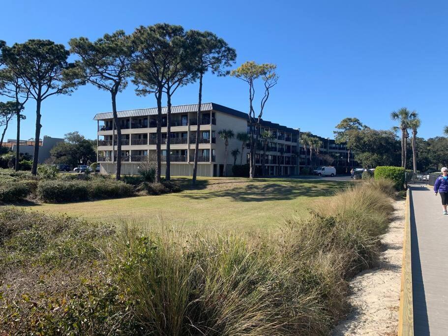 Seaforever-King Bed, Ocean Views With Beach Bikes Hilton Head Island Exterior photo